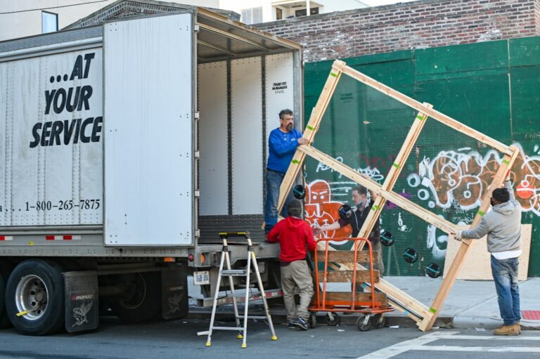 How to Tell If a Moving Company Quote Is Fair